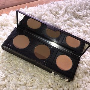 Laura Mercier Custom Contour Compact